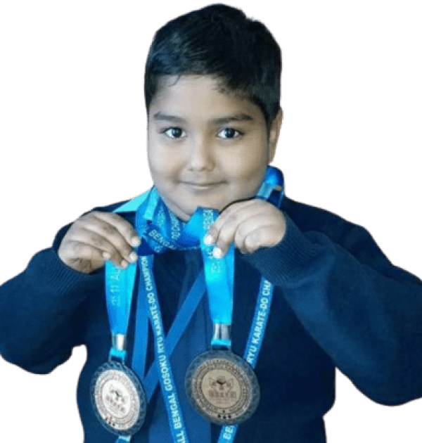 child_with_medals-removebg